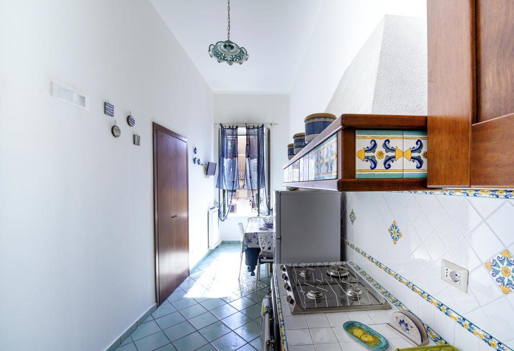B&B Viacampo6 Atrani Bilik gambar